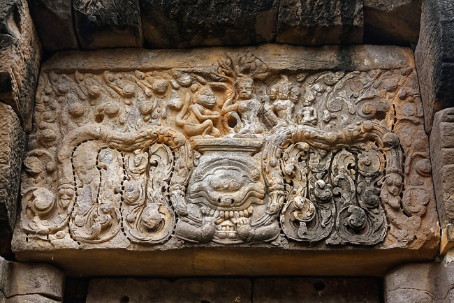 Prasat Sa Kamphaeng Yai-031